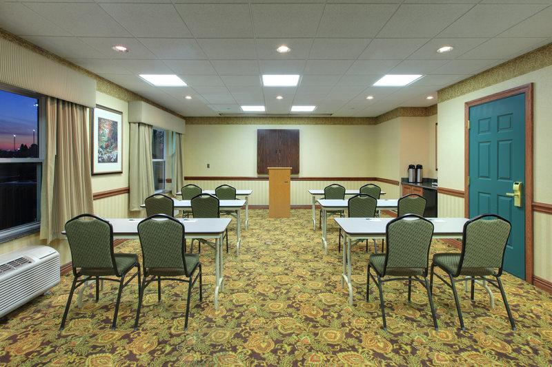 Country & By Radisson, Bentonville South - Rogers, Ar Rogers